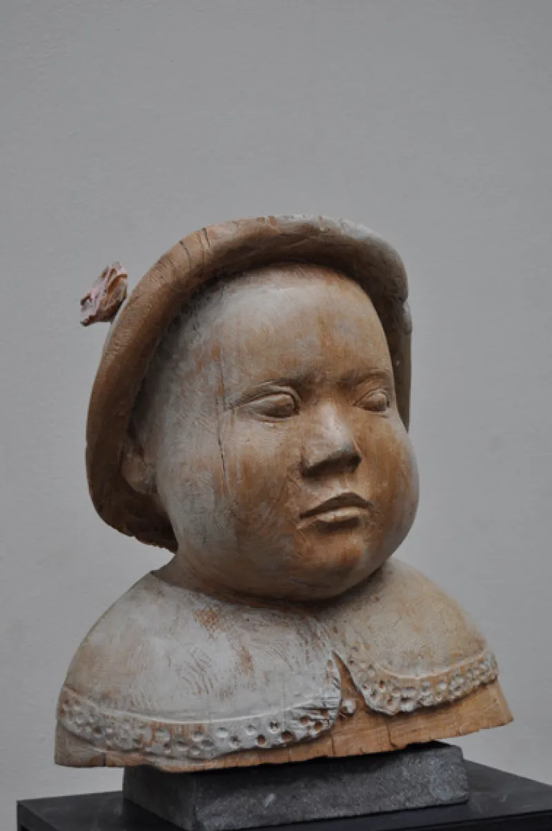 The Princess
wood
55x40x35cm
2009