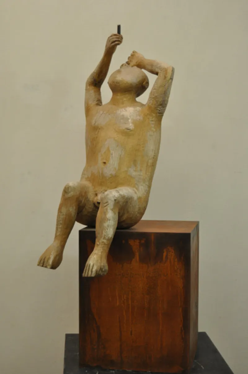 Nirvana
wood
130x60x60cm
2000