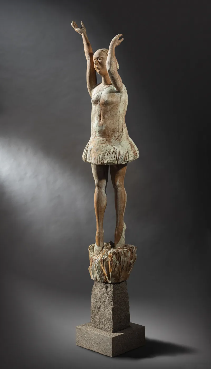 Ballerina
at the Library, City of Trollhättan
wood 250x80x60 cm
2016